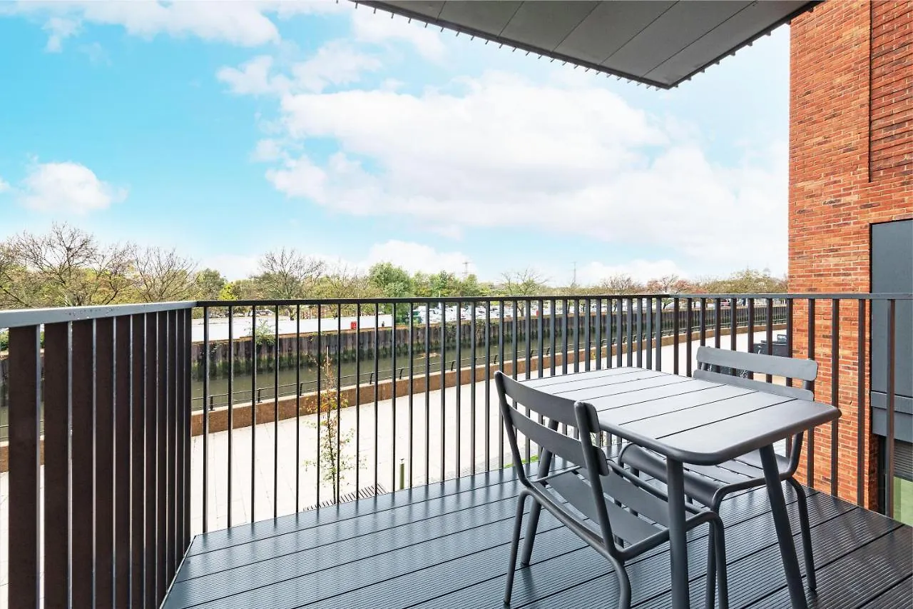 Stayo Apartments Barking Wharf Londres